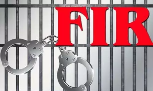 चमत्कारी बाल दिखाकर 10 लाख के सोने की ठगी, पुलिस ने किया मामला दर्ज चमत्कारी बाल दिखाकर 10 लाख के सोने की ठगी, पुलिस ने किया मामला दर्ज