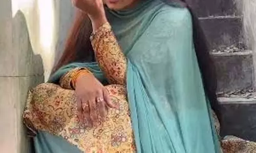 अंजना सिंह ने सादगी से जीता फैंस का दिल, बाखुदा तुम ही हो गाने पर बनाया वीडियो अंजना सिंह ने सादगी से जीता फैंस का दिल, बाखुदा तुम ही हो गाने पर बनाया वीडियो