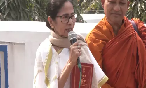 ममता बनर्जी ने BLO की मौत पर BJP पर लगाया आरोप