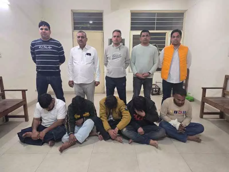 करनाल डकैती के मुख्य संदिग्ध ने हत्या के आरोप में 20 साल जेल में बिताए करनाल डकैती के मुख्य संदिग्ध ने हत्या के आरोप में 20 साल जेल में बिताए