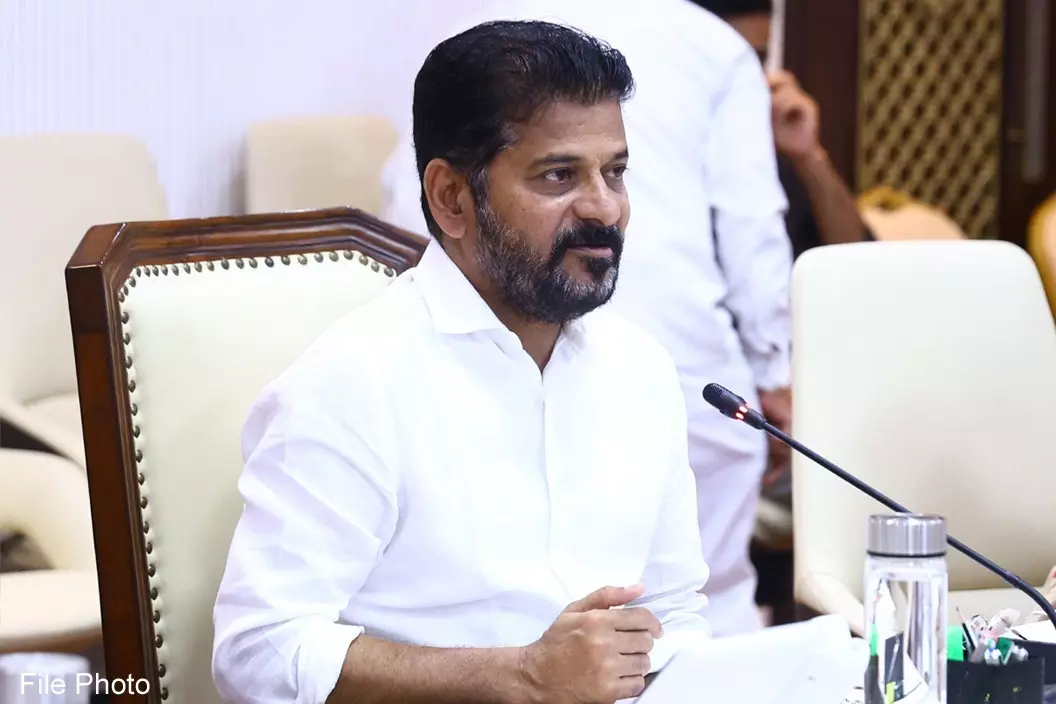 Telangana कैबिनेट ने तीसरे DISCOM की स्थापना को मंजूरी दी Telangana कैबिनेट ने तीसरे DISCOM की स्थापना को मंजूरी दी
