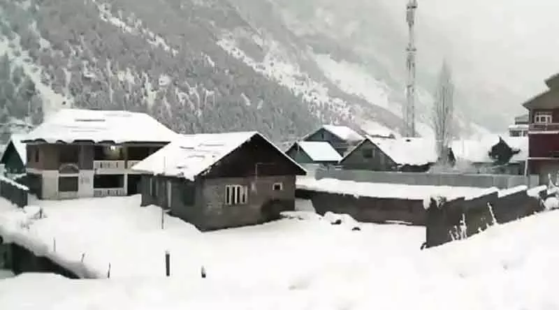 Bandipora गुरेज में गर्भवती महिलाओं को सर्दी का डर, स्वास्थ्य पर असर Bandipora गुरेज में गर्भवती महिलाओं को सर्दी का डर, स्वास्थ्य पर असर