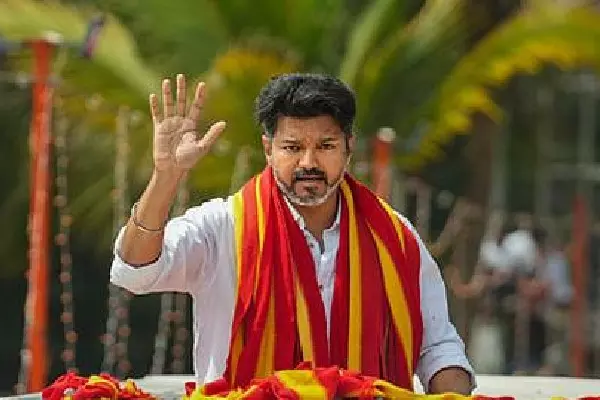 Tamil Nadu की पाबंदियों के बीच विजय का पुडुचेरी रोड शो कार्यक्रम तय Tamil Nadu की पाबंदियों के बीच विजय का पुडुचेरी रोड शो कार्यक्रम तय