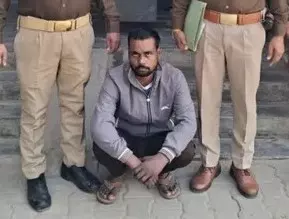 Firozabad: चालक की हत्या के आरोपी गिरफ्तार, साथी अभी भी फरार Firozabad: चालक की हत्या के आरोपी गिरफ्तार, साथी अभी भी फरार