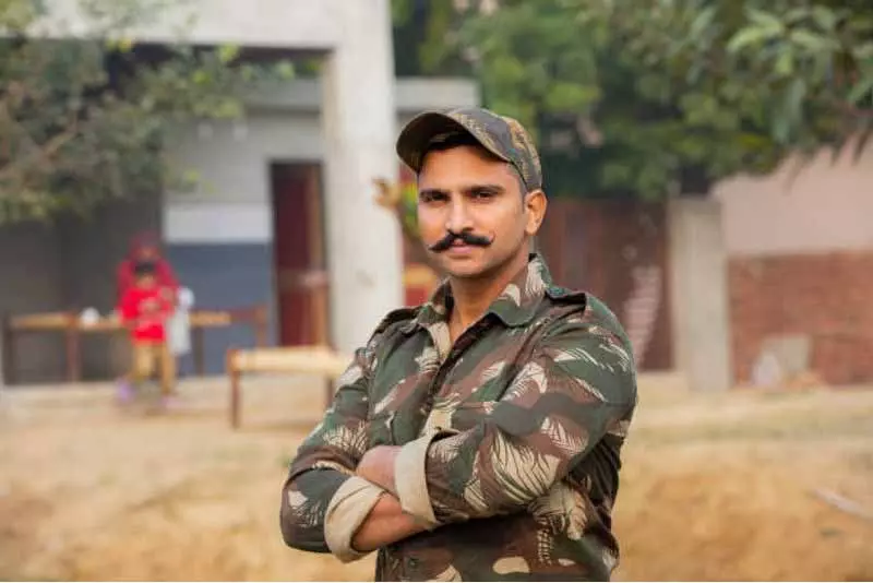 Jalandhar: मेक इन्फ रेजिमेंट ने वेटरन्स के लिए वेलफेयर ड्राइव शुरू की Jalandhar: मेक इन्फ रेजिमेंट ने वेटरन्स के लिए वेलफेयर ड्राइव शुरू की