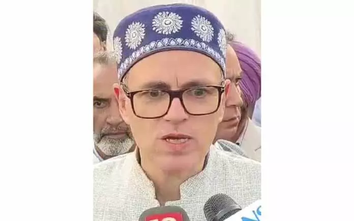 एलओपी को गैर-हिंदू छात्रों को दूर रखने के लिए SMVDIME को माइनॉरिटी इंस्टीट्यूट घोषित करने पर जोर देना चाहिए एलओपी को गैर-हिंदू छात्रों को दूर रखने के लिए SMVDIME को माइनॉरिटी इंस्टीट्यूट घोषित करने पर जोर देना चाहिए