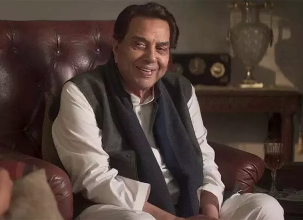 श्रीराम राघवन ने कहा, धर्मेंद्र ने Ikkis में शानदार काम किया है। श्रीराम राघवन ने कहा, धर्मेंद्र ने Ikkis में शानदार काम किया है।