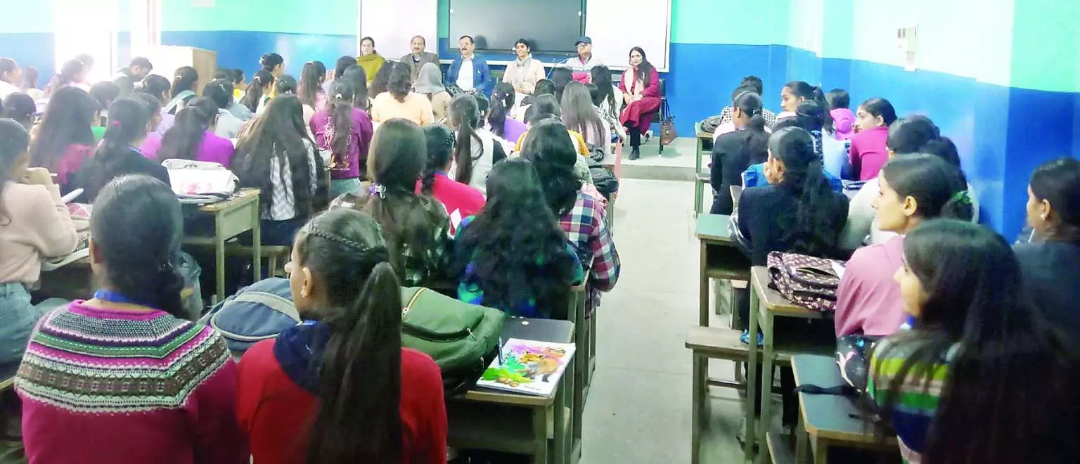 बिना डरे शेयर करें अपनी समस्याएं, सुझाव और अनुभव बिना डरे शेयर करें अपनी समस्याएं, सुझाव और अनुभव