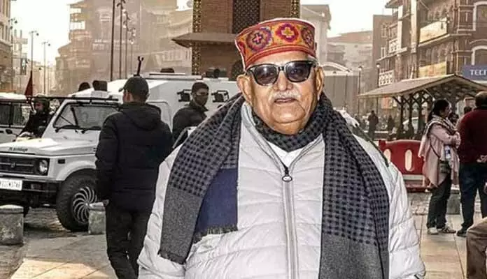 पंजाब के राज्यपाल ने पर्यटकों से Jammu and Kashmir आने का आग्रह किया पंजाब के राज्यपाल ने पर्यटकों से Jammu and Kashmir आने का आग्रह किया