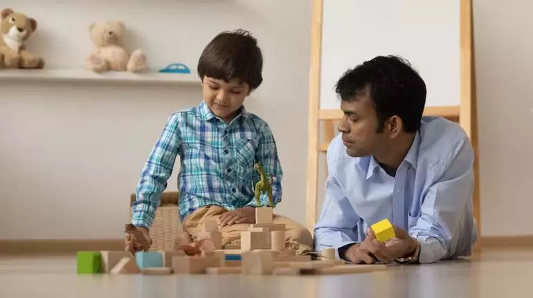 savings से लेकर निवेश तक: अपने बच्चे का कल सुरक्षित करें savings से लेकर निवेश तक: अपने बच्चे का कल सुरक्षित करें