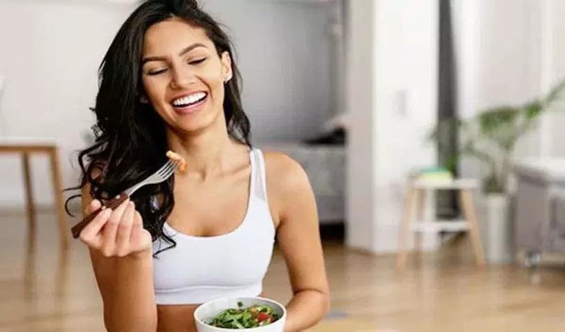 Reverse Diet क्या है, इसे कैसे फॉलो करें और इसके हेल्थ बेनिफिट्स क्या हैं? Reverse Diet क्या है, इसे कैसे फॉलो करें और इसके हेल्थ बेनिफिट्स क्या हैं?