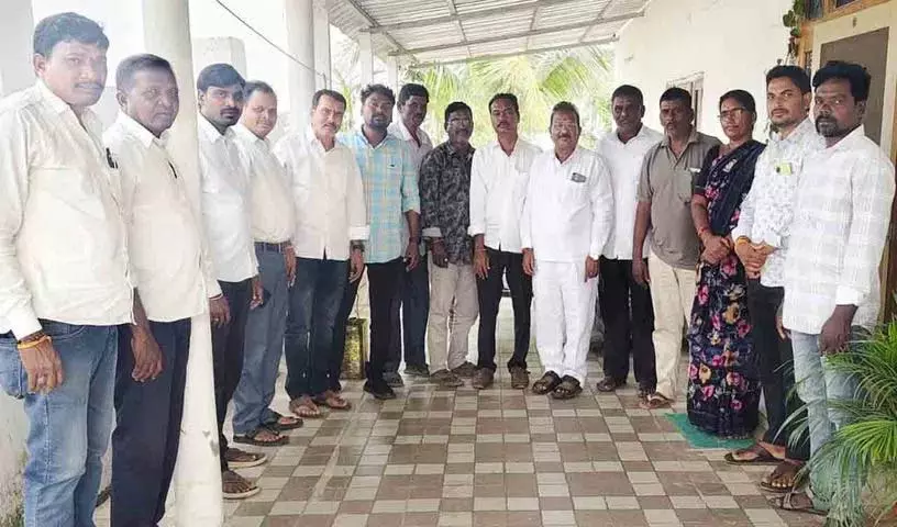 BRS को स्थानीय चुनावों में अपनी ताकत दिखानी चाहिए: रमना रेड्डी BRS को स्थानीय चुनावों में अपनी ताकत दिखानी चाहिए: रमना रेड्डी