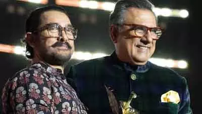 Aamir Khan को मिला पहला R.K. लक्ष्मण अवॉर्ड फॉर एक्सीलेंस, MCA स्टेडियम में हुई भव्य Aamir Khan को मिला पहला R.K. लक्ष्मण अवॉर्ड फॉर एक्सीलेंस, MCA स्टेडियम में हुई भव्य