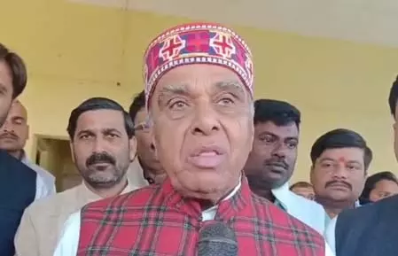 रोहिंग्या और बांग्लादेशियों की लड़ाई लड़ रही हैं विपक्षी पार्टियां: जगदंबिका पाल रोहिंग्या और बांग्लादेशियों की लड़ाई लड़ रही हैं विपक्षी पार्टियां: जगदंबिका पाल