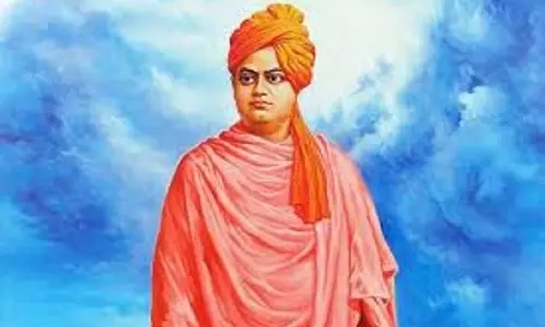 Swami Vivekananda Story: स्वामी विवेकानंद के विचारों से जानें, कैसे धर्म बनाता है इंसान को श्रेष्ठ