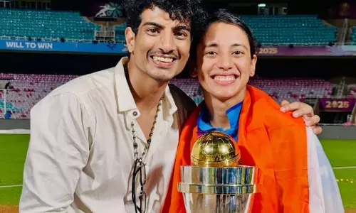 पलाश मुच्छल पर फैल रही खबरों को रोका जाए, कज़िन ने दिया बयान पलाश मुच्छल पर फैल रही खबरों को रोका जाए, कज़िन ने दिया बयान
