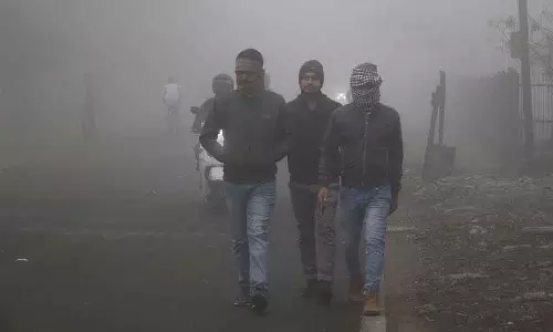 MP : ग्वालियर, मुरैना, छतरपुर समेत कई जिलों में तापमान 10°C से नीचे जाने से राज्य में शीतलहर