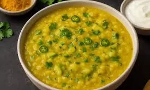 Cucumber Dal Recipe: सिर्फ सलाद और रायता नहीं, बनाएं खीरे से स्वादिष्ट दाल Cucumber Dal Recipe: सिर्फ सलाद और रायता नहीं, बनाएं खीरे से स्वादिष्ट दाल