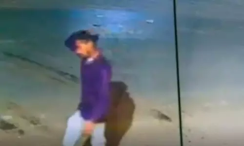 6 साल की बच्ची से दरिंदगी पर भारी बवाल, प्राइवेट पार्ट को बर्बरता से नोचा... 6 साल की बच्ची से दरिंदगी पर भारी बवाल, प्राइवेट पार्ट को बर्बरता से नोचा...