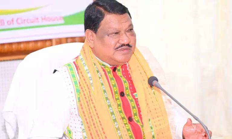 Tripura के वैकल्पिक मार्ग की हालत बिगड़ी, केंद्र ने NHIDCL से त्वरित रिपोर्ट मांगी Tripura के वैकल्पिक मार्ग की हालत बिगड़ी, केंद्र ने NHIDCL से त्वरित रिपोर्ट मांगी