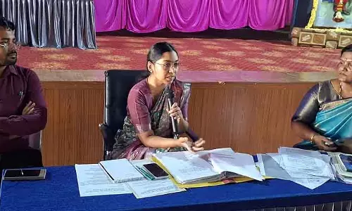 सत्याग्रह भवन को इंफ्रास्ट्रक्चर उपलब्ध कराएं: DC