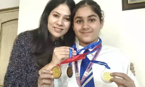 Ludhiana की 10 साल की नीरा ने स्विमिंग चैंपियनशिप में 4 मेडल जीते Ludhiana की 10 साल की नीरा ने स्विमिंग चैंपियनशिप में 4 मेडल जीते