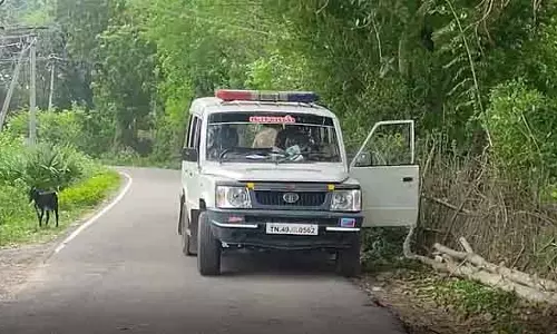 Thanjavur के पास स्कूल टीचर की हत्या : बॉयफ्रेंड गिरफ्तार Thanjavur के पास स्कूल टीचर की हत्या : बॉयफ्रेंड गिरफ्तार