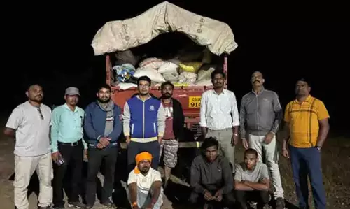 अवैध धान परिवहन पर प्रशासन की बड़ी कार्रवाई, 57 क्विंटल धान जब्त
