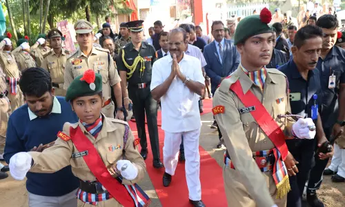 Tripura के राज्यपाल ने अगरतला के केवी कुंजाबन में संविधान दिवस कार्यक्रम में भाग लिया