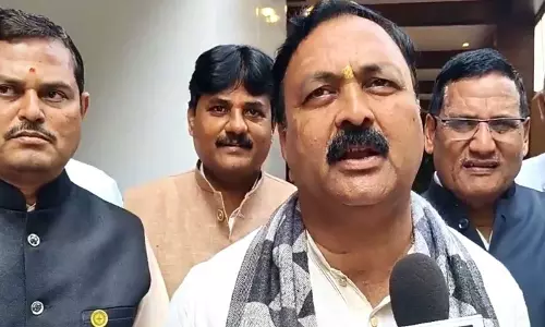 BJP नेता तेंगिंकाई ने कहा, कांग्रेस की अंदरूनी कलह कर्नाटक के विकास में बाधा डाल रही