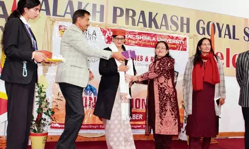 प्रस्तावना देश के लोकतांत्रिक मूल्यों की आधारशिला है: Dr. Banshtu प्रस्तावना देश के लोकतांत्रिक मूल्यों की आधारशिला है: Dr. Banshtu