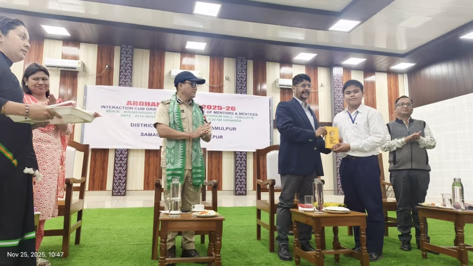 असम : जिले ने कक्षा IX के सफल छात्रों के लिए आरोहण 2025-26 शुरू किया असम : जिले ने कक्षा IX के सफल छात्रों के लिए आरोहण 2025-26 शुरू किया