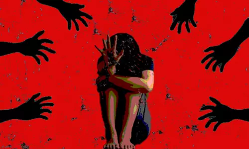 जांच तेज, Coimbatore गैंगरेप केस में चार्जशीट जल्द दाखिल होने की संभावना जांच तेज, Coimbatore गैंगरेप केस में चार्जशीट जल्द दाखिल होने की संभावना