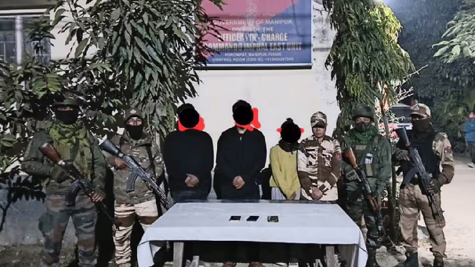 Manipur : संगाई फेस्टिवल पर हमले की साजिश रचने के आरोप में KCP (MFL) के तीन कैडर गिरफ्तार Manipur : संगाई फेस्टिवल पर हमले की साजिश रचने के आरोप में KCP (MFL) के तीन कैडर गिरफ्तार