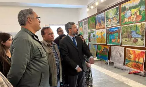 PCCF ने प्रदर्शनी का उद्घाटन किया PCCF ने प्रदर्शनी का उद्घाटन किया