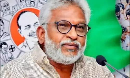 Subba Reddy की अपील: तिरुमाला मंदिर को राजनीति में न घसीटे टीडीपी Subba Reddy की अपील: तिरुमाला मंदिर को राजनीति में न घसीटे टीडीपी