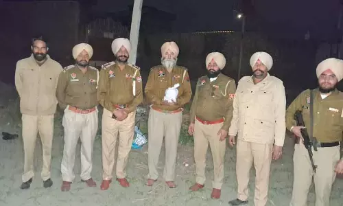 Tarn Taran के गांवों में ड्रोन और हेरोइन जब्त