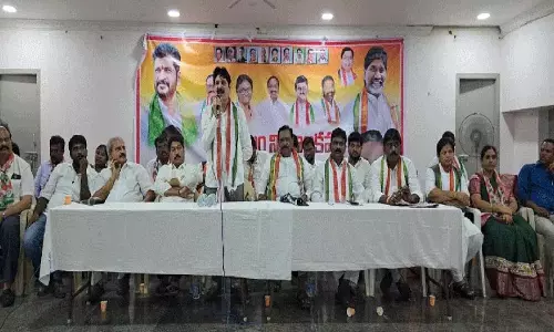 MLA वेंकट राव बनाम पोदेम वीरैया: सरपंच उम्मीदवार पर आम सहमति