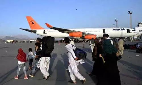 Washington गोलीबारी के बाद US ने अफ़गान इमिग्रेशन प्रोसेसिंग सस्पेंड की