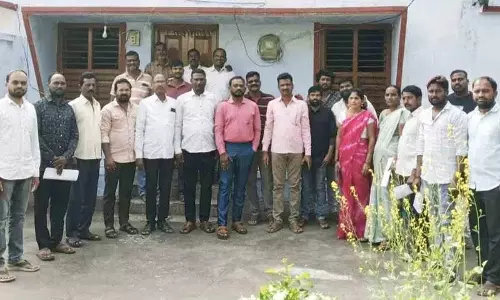 BRS समर्थकों को भारी बहुमत से जिताया जाना चाहिए BRS समर्थकों को भारी बहुमत से जिताया जाना चाहिए