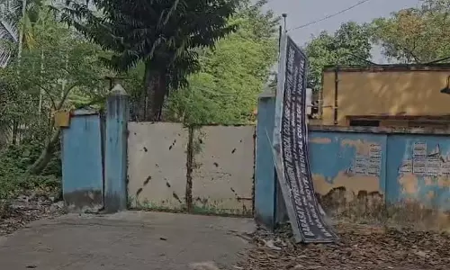 चूहे ने आंख चुराई; जांच कमेटी की रिपोर्ट में भी यही बात चूहे ने आंख चुराई; जांच कमेटी की रिपोर्ट में भी यही बात