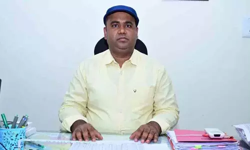 कलेक्टर ने वोटर्स से आसान वोटिंग के लिए Te Poll ऐप डाउनलोड करने की अपील की कलेक्टर ने वोटर्स से आसान वोटिंग के लिए Te Poll ऐप डाउनलोड करने की अपील की