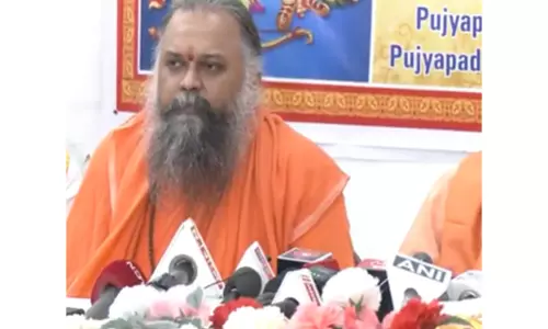कोलकाता में रामकृष्ण मिशन 7 December को भगवद् गीता जयंती मनाने की तैयारी में कोलकाता में रामकृष्ण मिशन 7 December को भगवद् गीता जयंती मनाने की तैयारी में