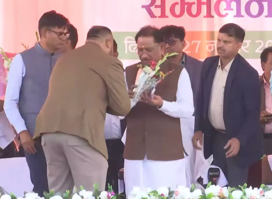 मुख्यमंत्री विष्णुदेव साय ने किया किसान-महतारी सम्मेलन का उद्घाटन मुख्यमंत्री विष्णुदेव साय ने किया किसान-महतारी सम्मेलन का उद्घाटन