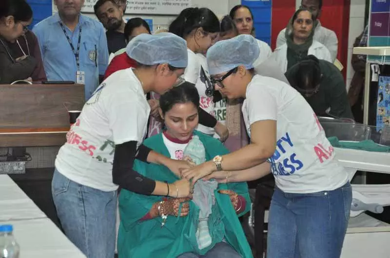 Ludhiana: नेशनल प्रीमैच्योरिटी डे पर समय से पहले जन्मे बच्चों पर जागरूकता सेशन Ludhiana: नेशनल प्रीमैच्योरिटी डे पर समय से पहले जन्मे बच्चों पर जागरूकता सेशन