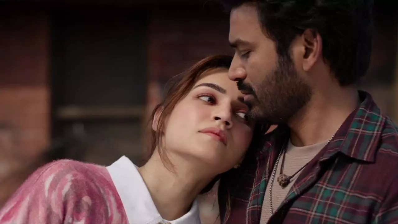 Tere Ishk Mein बॉक्स ऑफिस प्रीव्यू Tere Ishk Mein बॉक्स ऑफिस प्रीव्यू