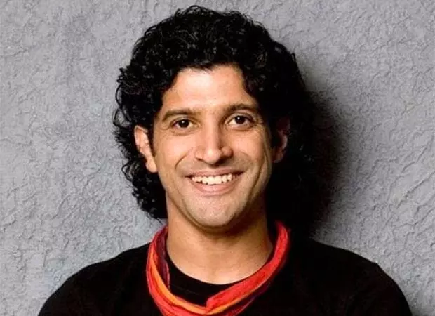 Farhan Akhtar ने बेटियों को लाइमलाइट से दूर रखने पर कहा Farhan Akhtar ने बेटियों को लाइमलाइट से दूर रखने पर कहा