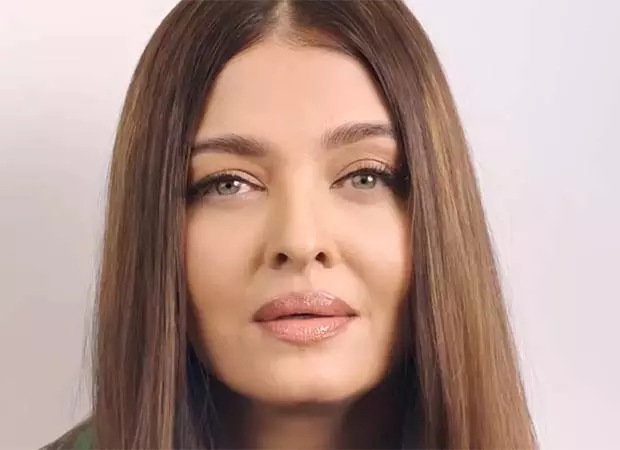 सड़क पर छेड़छाड़ पर Aishwarya Rai का दमदार संदेश सड़क पर छेड़छाड़ पर Aishwarya Rai का दमदार संदेश