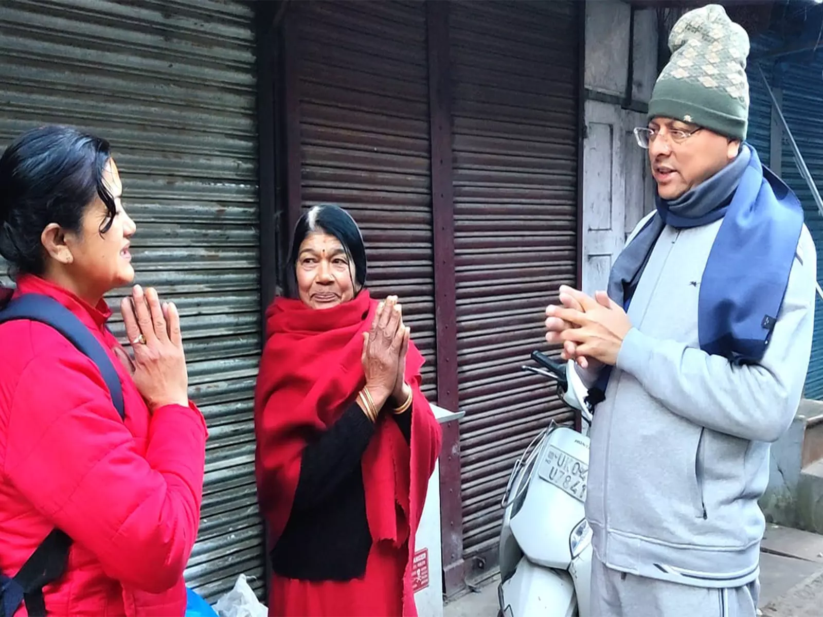 मुख्यमंत्री ने Nainital में स्थानीय लोगों से बातचीत की, शासन पर फीडबैक लिया मुख्यमंत्री ने Nainital में स्थानीय लोगों से बातचीत की, शासन पर फीडबैक लिया