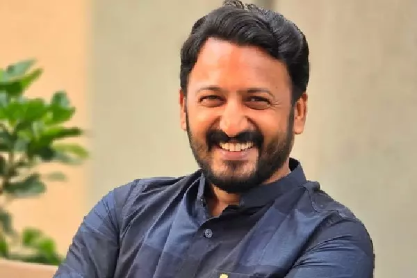 महिला ने सस्पेंडेड कांग्रेस MLA ममकूटाथिल के खिलाफ यौन शोषण का केस दर्ज कराया महिला ने सस्पेंडेड कांग्रेस MLA ममकूटाथिल के खिलाफ यौन शोषण का केस दर्ज कराया